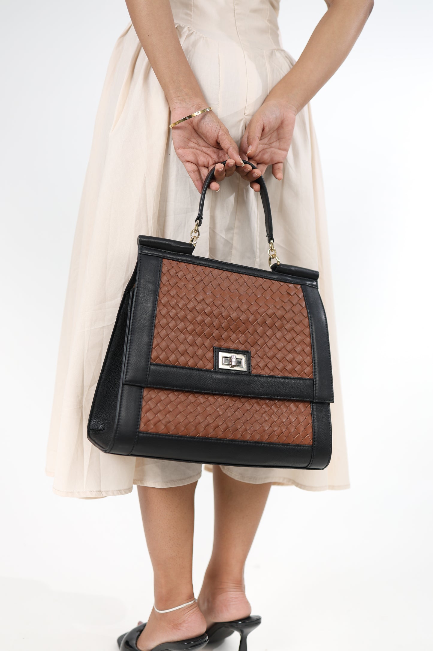 Bi-Tone Mocha Handheld | 100% Genuine Leather